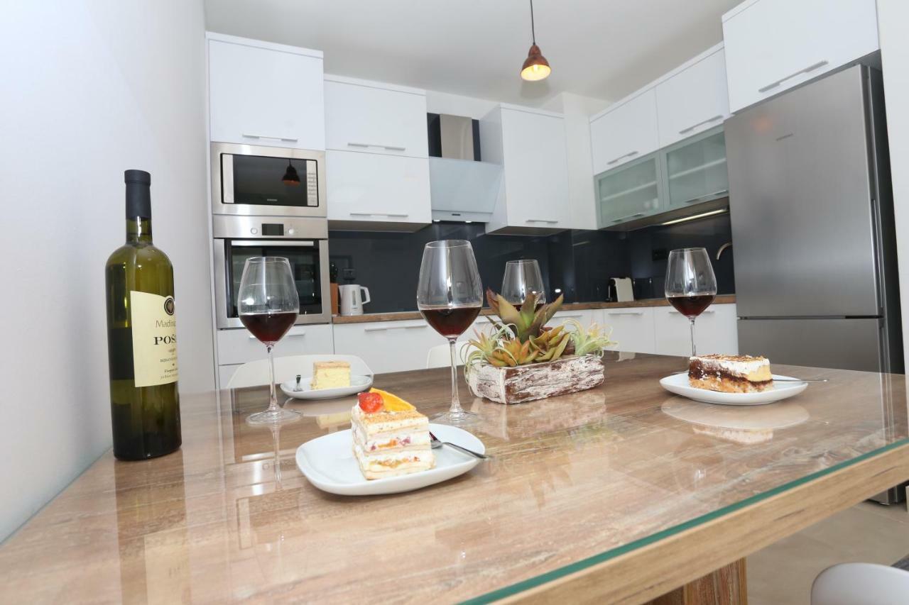 As'S Apartment สปลิท ภายนอก รูปภาพ